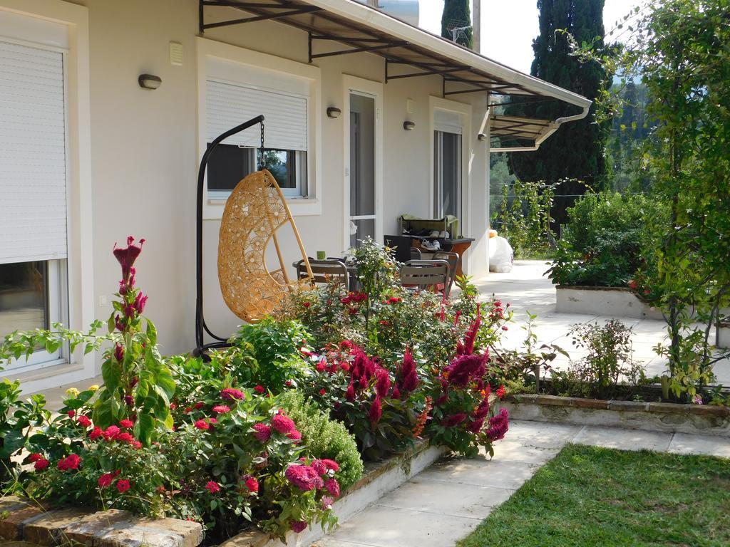 Villa Olga'S Hill Perama  Exterior foto